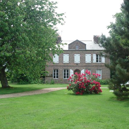 Au Charme Des Pommiers Bed & Breakfast Thiberville Exterior photo