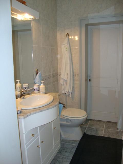Au Charme Des Pommiers Bed & Breakfast Thiberville Exterior photo